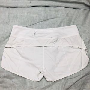 Lululemon speed up white shorts sz 8